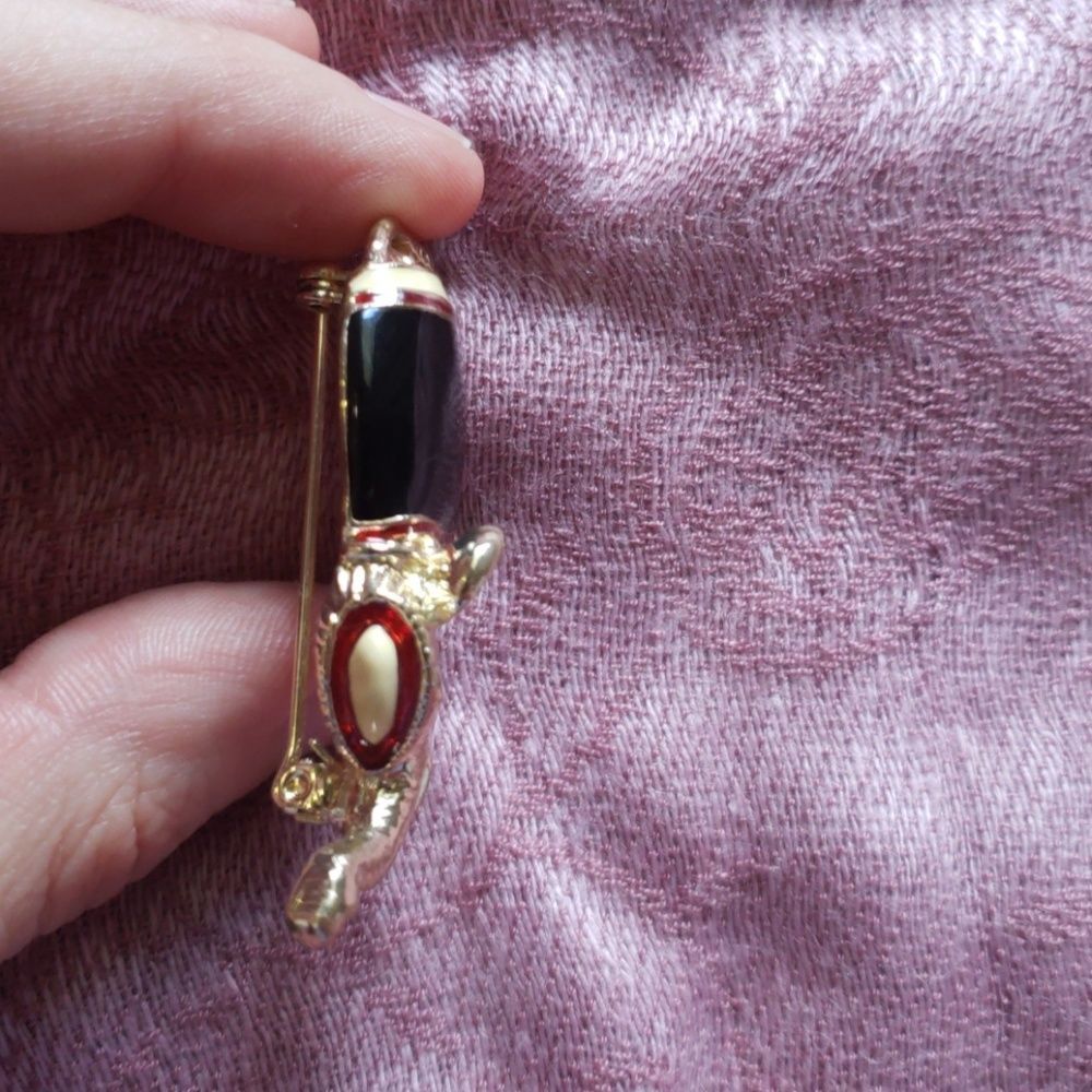 Elephant pin - Picture 2 of 4